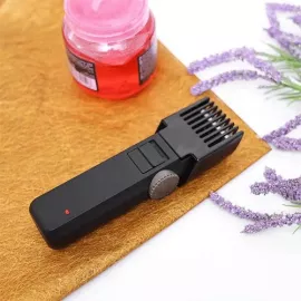ماكينة تشذيب الشعر الاحترافية SUMO شاشة LED وشحن USB-C